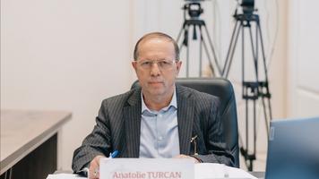 CSM: Judecătorul CSJ Anatolie Țurcan, care nu a promovat evaluare integrității, a cerut suspendarea examinării rezultatelor evaluării. Decizia Consiliului
