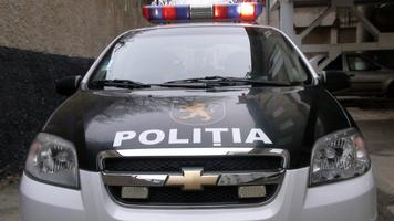 Adolescent amenințat cu pistolul de un vecin băut, în Chișinău