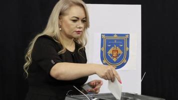 Ex-procurora, Olesea Vîrlan, care a dat peste cap concursul pentru șefia Procuraturii Generale, a obținut indemnizația râvnită