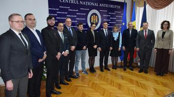 Directorul CNA, Alexandr Pînzari, la întrevederea cu echipa de experți în contextul celei de-a V-a runde oficiale de monitorizare a programului inter pares „Planul de Acțiuni Anticorupție de la Istanbul”