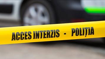 Un tânăr a murit pe patul de spital, după ce a fost snopit în bătaie cu o coadă de furcă, la Rezina. Ucigașul - la libertate