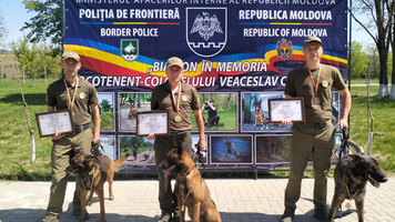 (FOTO) Competiția „Biatlon Chinologic” a reunit echipele canine ale Poliției de Frontieră