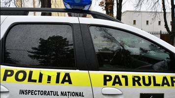 Agent de patrulare, mușcat de deget de un șofer băut în sectorul Buiucani