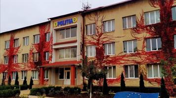 (SURSE) Caz ieșit din comun, la Sîngerei. Un minor de 14 ani și-ar fi violat colegul de pahar într-un parc