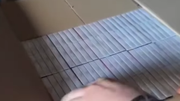(VIDEO) Țigări de 240 000 lei, ridicate de oamenii legii