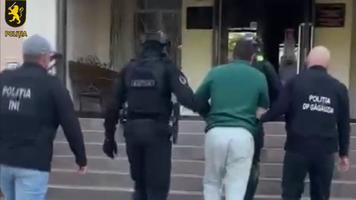 (VIDEO) Descinderi cu mascați în UTA Găgăuzia. Membrii unei grupări criminale acuzați că au răpit un bărbat, la Vulcănești