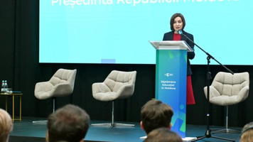 Maia Sandu: „Ne propunem ca până în 2030 salariul mediu în învățământ să ajungă la nivelul salariului mediu pe economie”