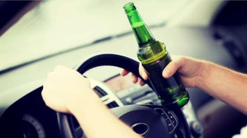 Un șofer din Florești riscă o amendă usturătoare, după ce a fost prins beat criță la volan