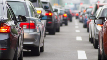 Trafic suspendat pe șoșeaua Hîncești, timp de câteva ore