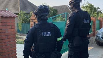 Descinderi cu mascați „Fulger”, la Vulcănești. Teracotă uzată în loc de electrocasnice din Olanda