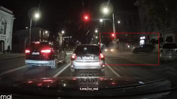 (VIDEO) Grav accident nocturn, provocat de un tânăr băut, „sub nasul” MAI. Mașina a luat foc, după impact