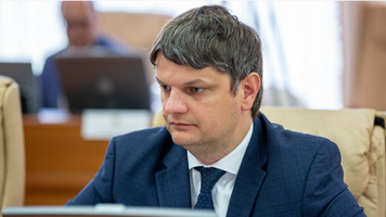 Andrei Spînu: Dacă vrei să-l dai afară pe „omul lui Spînu”, cere-i demisia. Nu e nevoie de show