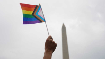 Curtea Supremă a SUA le permite părinților să-și retragă copiii de la orele ce le prezintă povești cu personaje LGBT