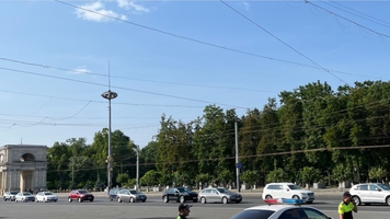 Trafic suspendat