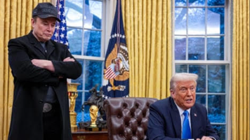 Trump sugerează DOGE să se uite la companiile lui Musk pentru a le tăia fondurile guvernamentale