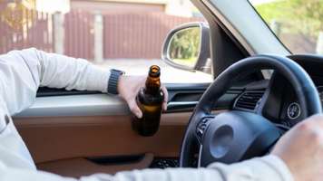 Condamnat la închisoare și 200 000 lei amendă pentru șofat în stare de ebrietate și încercarea de a corupe angajații poliției