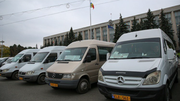 Transportatorii nu renunță la proteste. Primul miting va avea loc miercuri în fața Guvernului