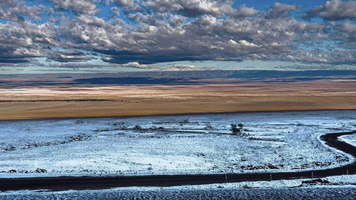 Un val de aer polar din Antarctica a omorât 15 oameni în America de Sud și a adus zăpadă în Atacama, cel mai arid deșert din lume