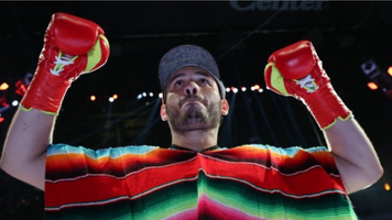 Celebrul boxer mexican Julio César Chávez Jr. a fost arestat pentru ședere ilegală în SUA şi va fi expulzat