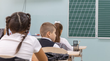 Inițiativă locală pentru elevi: copiii cu dizabilități din Bălți vor primi câte 1000 de lei