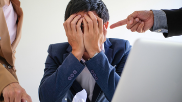 Va fi instituit un mecanism pentru prevenirea și sancționarea faptelor de violență și hărțuire în muncă