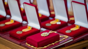 Sistemul distincțiilor de stat a fost revizuit