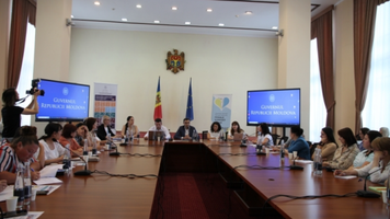 Admiterea refugiaților din Ucraina în instituțiile de învățământ profesional tehnic din Republica Moldova, discutată cu tinerii refugiați și părinții lor