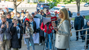 Acuzarea cere ca Marina Tauber să fie condamnată la 13 ani de închisoare și anunțată în căutare