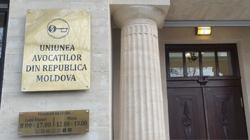 Deputații PAS au recunoscut că au modificat Legea avocaturii cu abateri, susține Uniunea Națională a Avocaților