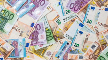 De la 10 000 euro, declararea valorilor valutare în vamă este obligatorie