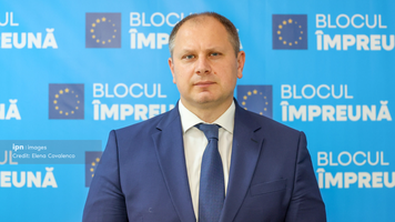 Blocul Împreună, rămas cu două partide din cinci, merge la parlamentare
