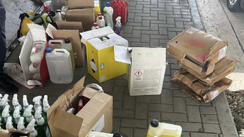 (FOTO) Bunuri nedeclarate, depistate în cadrul controalelor vamale la posturile Leușeni și Sculeni