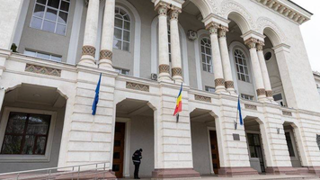 Doi pretendenți la funcția de procuror general – actualul interimar și șeful interimar PCCOCS