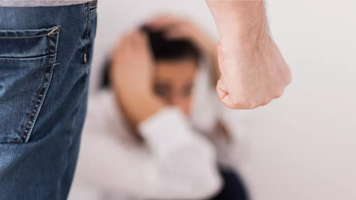 Femicidul va fi pedepsit cu închisoarea pe viață în Italia