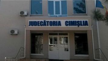 UPDATE // (VIDEO // FOTO) Un deținut periculos din Ucraina a evadat de la Judecătoria Cimișlia. Cernăuțeanu confirmă informațiile surselor PulsMedia.MD