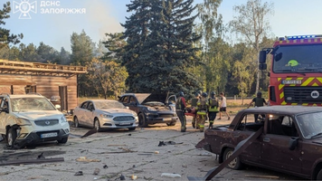 (VIDEO) Cel puţin doi morţi şi 12 răniţi, inclusiv doi copii, în Zaporojie, într-un atac rus cu bombe aeriene