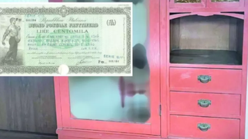 Averea ascunsă într-un dulap cumpărat cu 200 de euro. O țară întreagă îi caută pe moștenitori