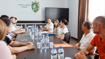 (FOTO) Subiecte de actualitate din domeniul justiției, discutate la Strășeni cu reprezentanții din domeniu
