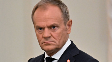 Donald Tusk către Putin înaintea întâlnirii cu Trump: „Rusia nu este invincibilă. Pacea se obține prin forță”