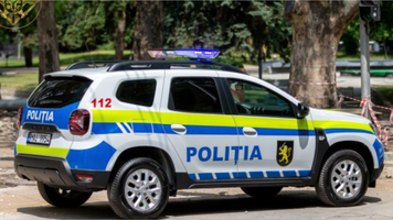 Un tânăr va sta 3 ani la închisoare pentru că a agresat un polițist