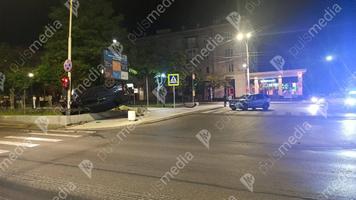 NO COMMENT (VIDEO) Momentul accidentului de pe bulevardul Grigore Vieru, surprins de o cameră de supraveghere