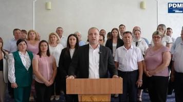 https://telegraph.md/video-echipa-pdmm-din-rezina-se-mareste-presedintele-raionului-primari-si-consilieri-adera-la-partid-un-pas-important-pentru-viitorul-comunitatilor-noastre/