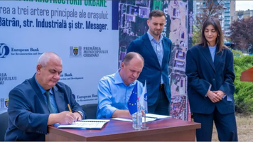 (VIDEO) Chișinăul extinde trei artere: Municipalitatea a semnat astăzi contractul cu BERD
