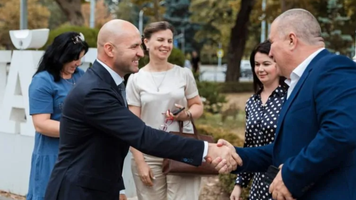 VIDEO // Vladimir Cebotari, fondatorul PDMM: „Oamenii care se dezic de trecutul lor, de greșelile comise, sunt cei în care nu putem avea încredere”