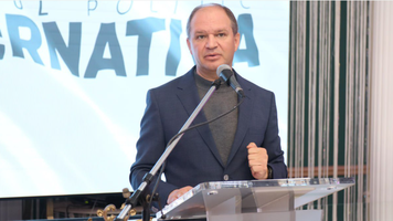 Ceban: „Fără salarii decente și transparență, lupta cu corupția rămâne un slogan gol”
