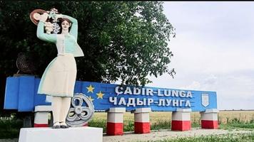 UPDATE // Beție stropită cu sânge, la Ceadîr-Lunga. Un bărbat și-a înjunghiat oaspetele