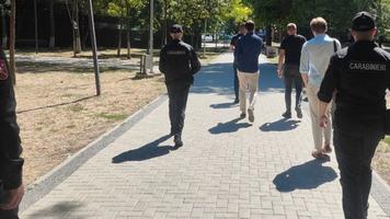 Liderul partidului Renaștere, Iuri Vitneanski, reținut într-un parc din Chișinău pentru că ar fi intenționat să oprească oficialii UE