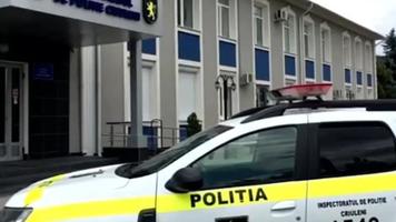 Descarcerare la Criuleni. Un șofer a murit la spital, după ce s-a izbit cu mașina într-un garaj