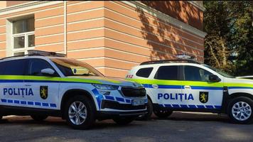 Polițiști amenințați cu cuțitul, la Taraclia