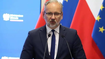 Fostul ministru polonez al sănătăţii a fost bătut din cauza politicilor sale din pandemia de COVID